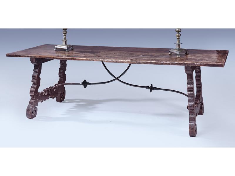 GRANDE TABLE dite de monastère de forme rectangulaire,...