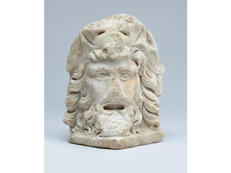TÊTE d'homme barbu coiffé d'un drap et posé...