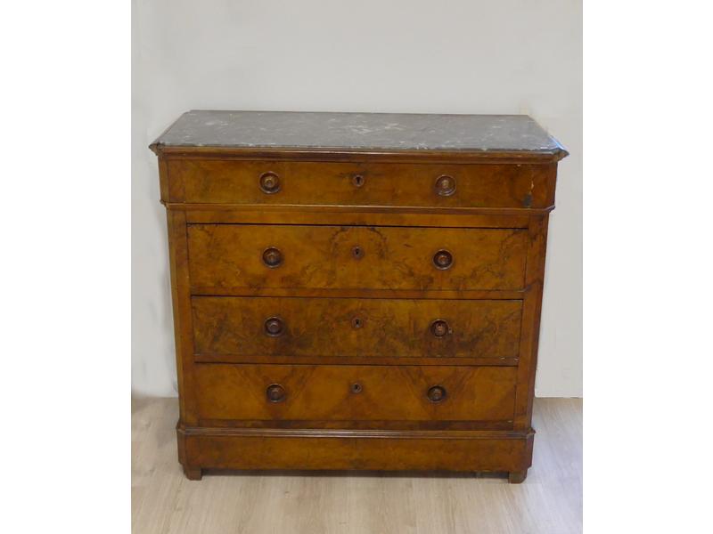 COMMODE en placage de ronce de noyer, ouvrant...