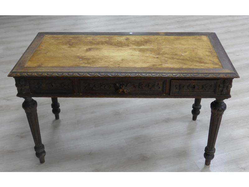 TABLE BUREAU rectangulaire en chêne mouluré...