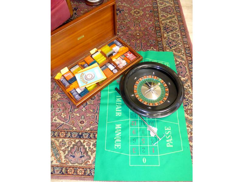 CHEVILLOTTE : JEU DE ROULETTE et sa boîte...