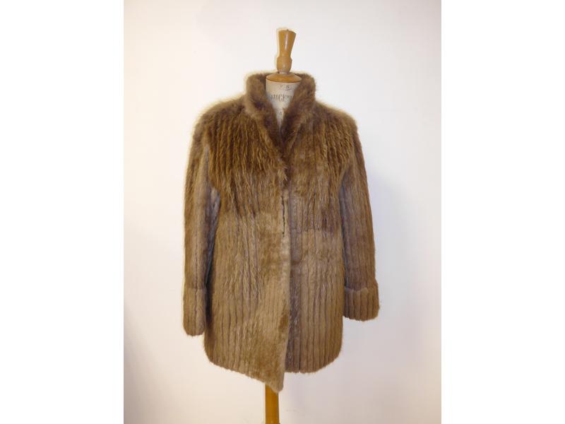 Une veste Roger Gerko à Paris (piqures d...