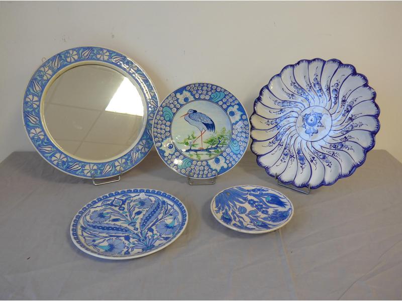 LOT DE CERAMIQUE genre Iznik, modernes (5...