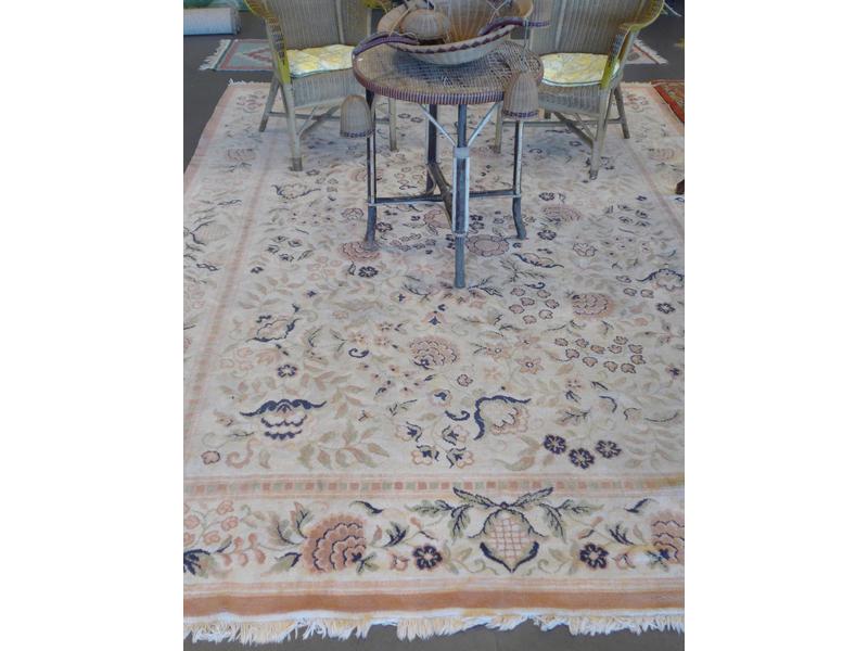 TAPIS rectangulaire en laine crème à décor...