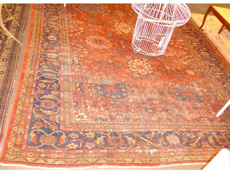CAUCASE : GRAND TAPIS en laine fait main...