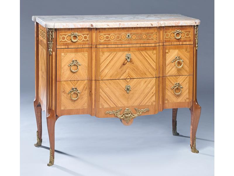 COMMODE rectangulaire à ressaut central en...