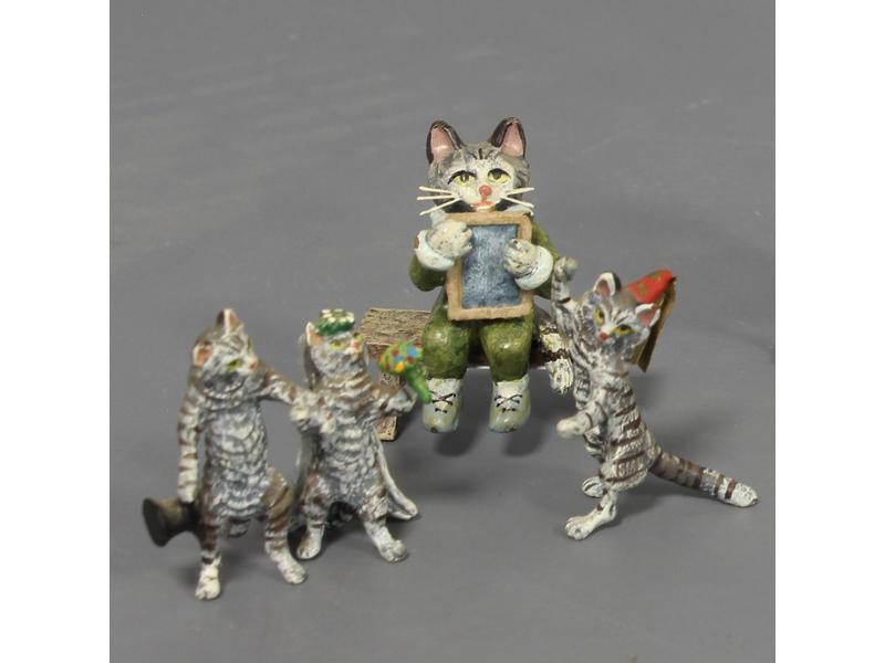 TROIS FIGURINES en BRONZE DE VIENNE poly...