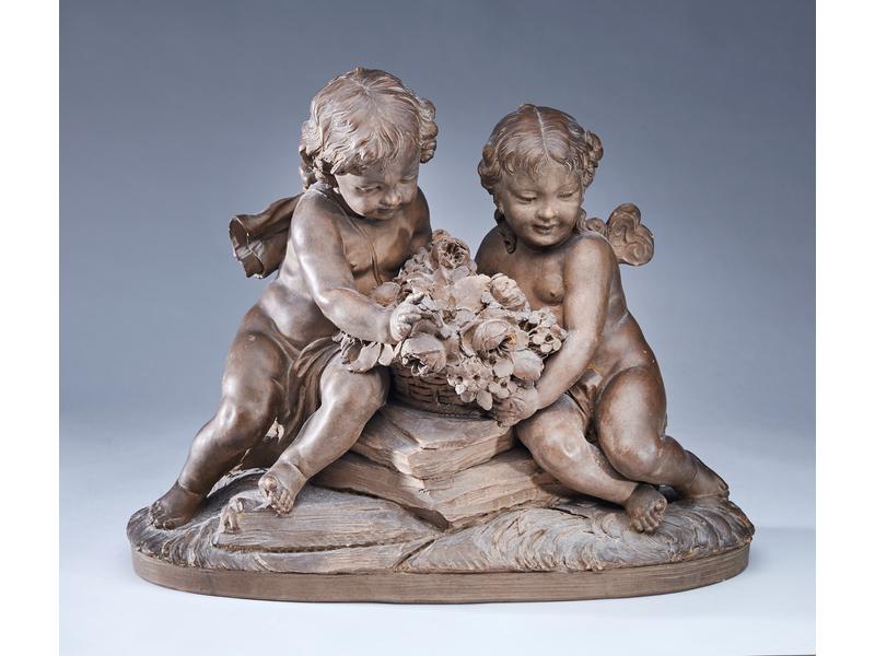 Putto et Jeune Nymphe avec panier de fle...