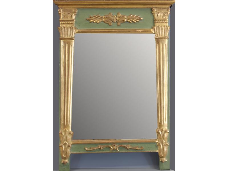 MIROIR rectangulaire dans un cadre en bois...