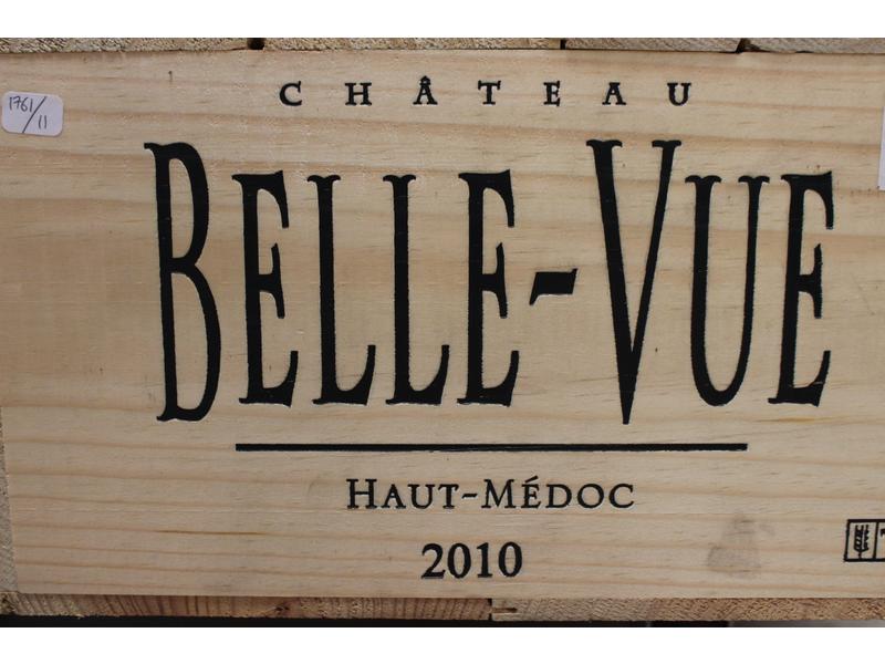12 Blles CH. BELLE-VUE Haut Médoc 2010