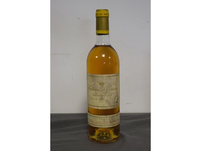 1 Blle CH. D'YQUEM 1er Cru Sup. Sauternes...