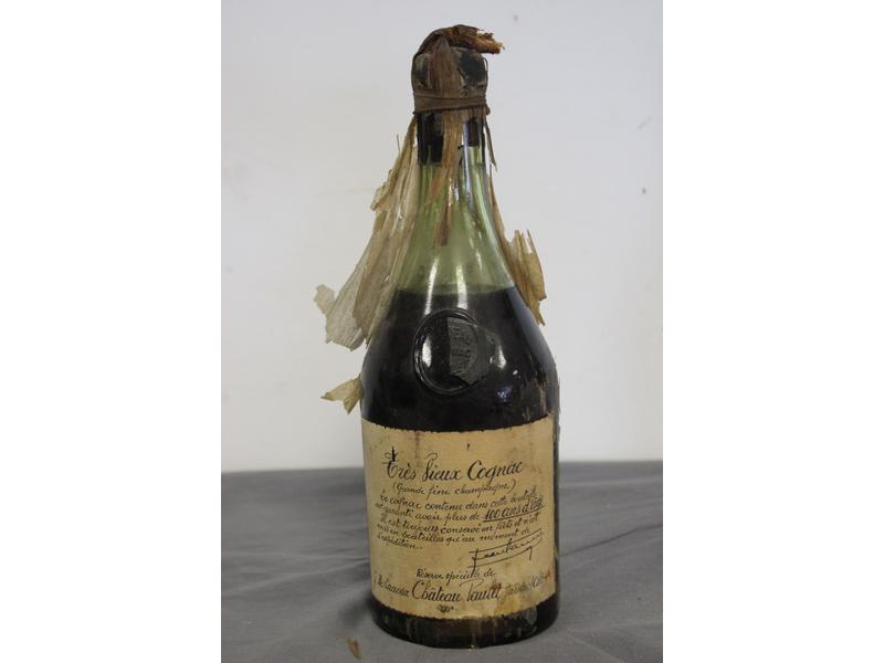 1 Blle Très Vieux Cognac (Grande Fine Champagne)...