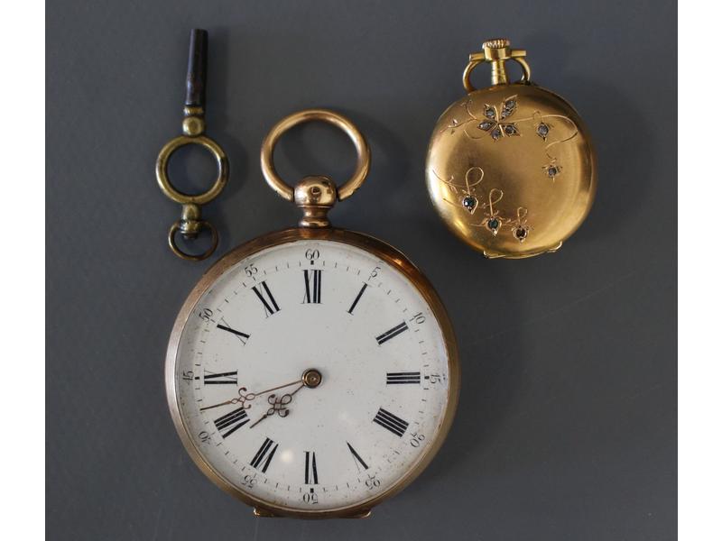 DEUX MONTRES en or jaune (18K), une de poche...