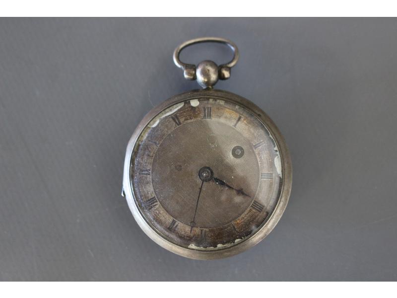 MONTRE DE POCHE à mouvement à coq, boîtier...