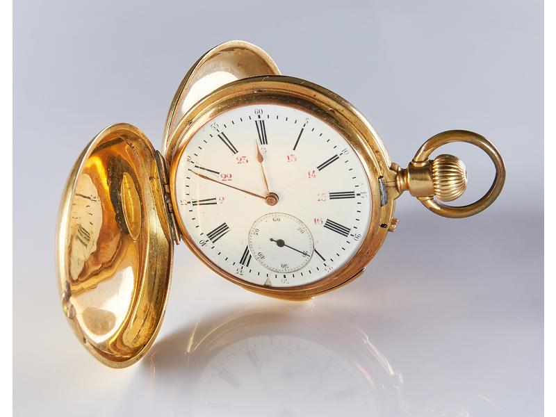 MONTRE-CHRONOMETRE DE POCHE A SONNERIE des...