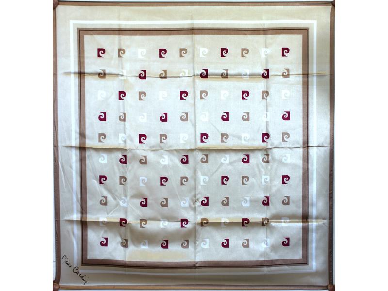 Pierre CARDIN