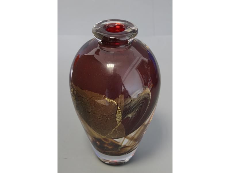 VASE ovoïde à col en verre soufflé multicouche...