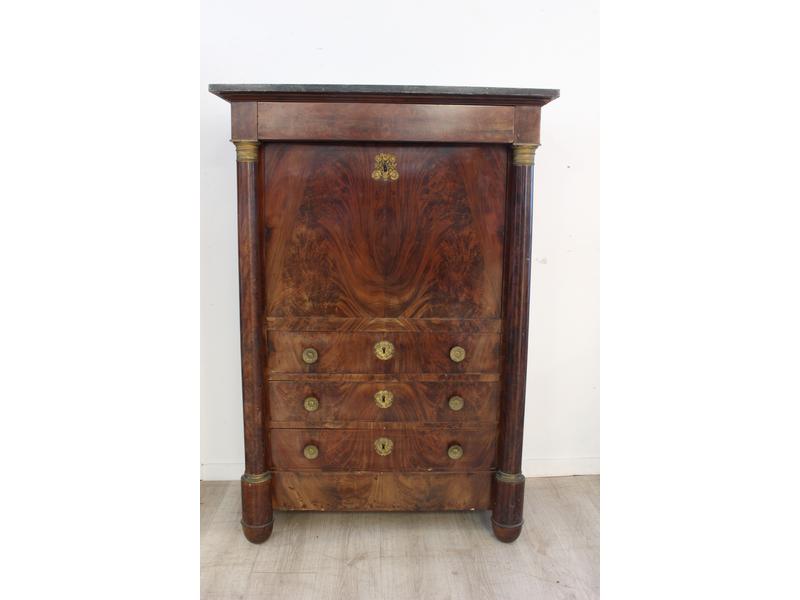 SECRETAIRE en placage d'acajou, montants...