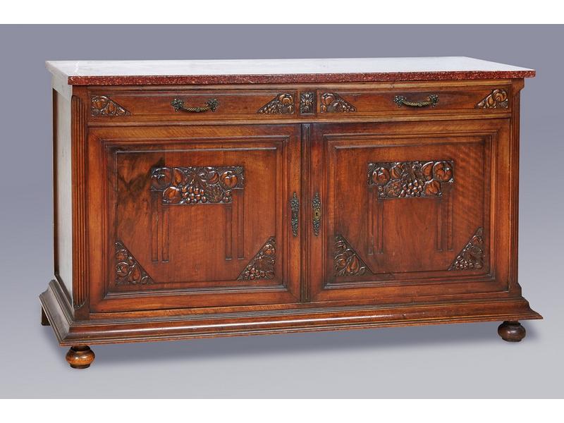 BUFFET rectangulaire  en noyer à deux tiroirs...