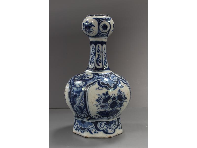 DELFT