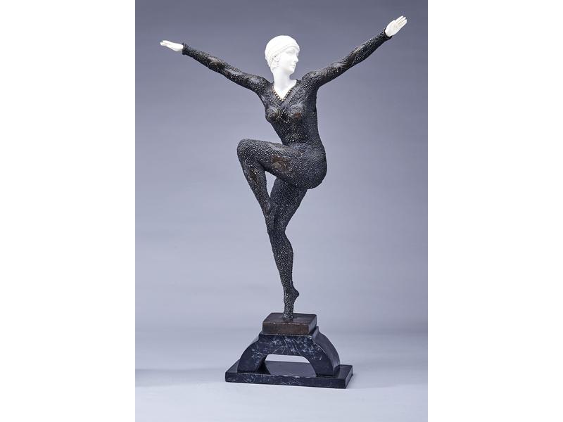 D'après Dimitri CHIPARUS (1886-1947)