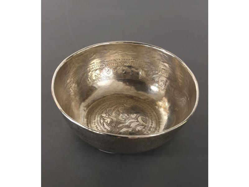 PETITE COUPELLE en argent gravée de rinc...