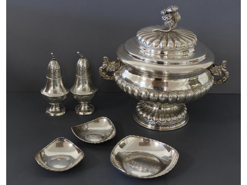 LOT EN ARGENT (925) comprenant une COUPE...