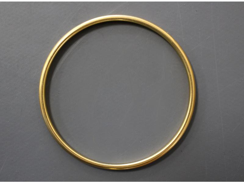 BRACELET JONC en or jaune 18K.