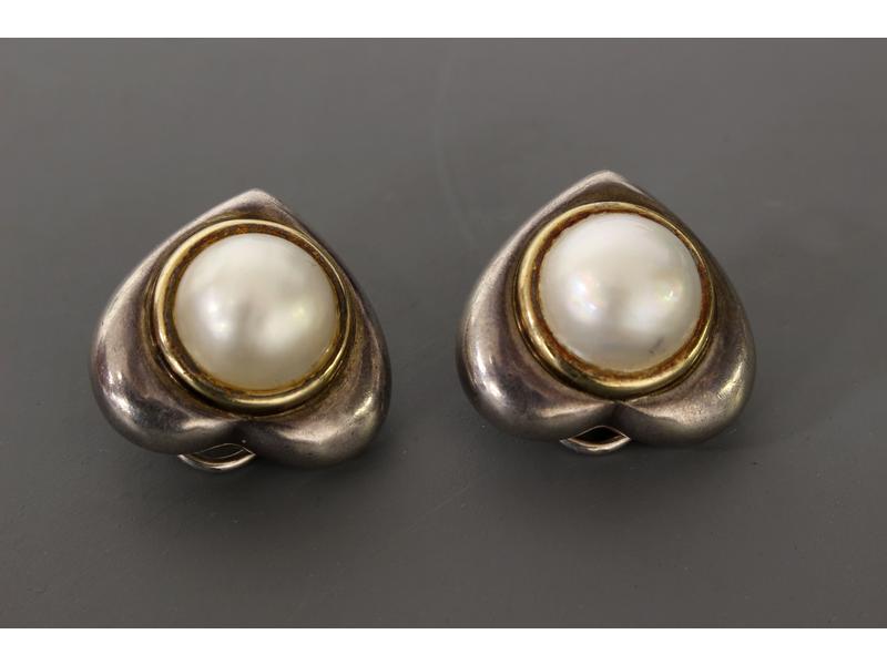 TIFFANY & Co