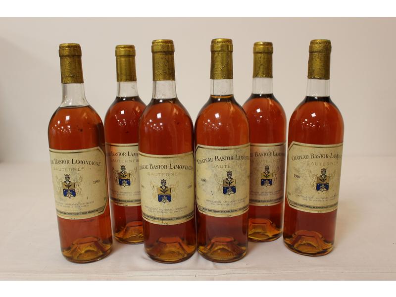 6 Blles CH. BASTOR LAMONTAGNE Sauternes 1990
Et....
