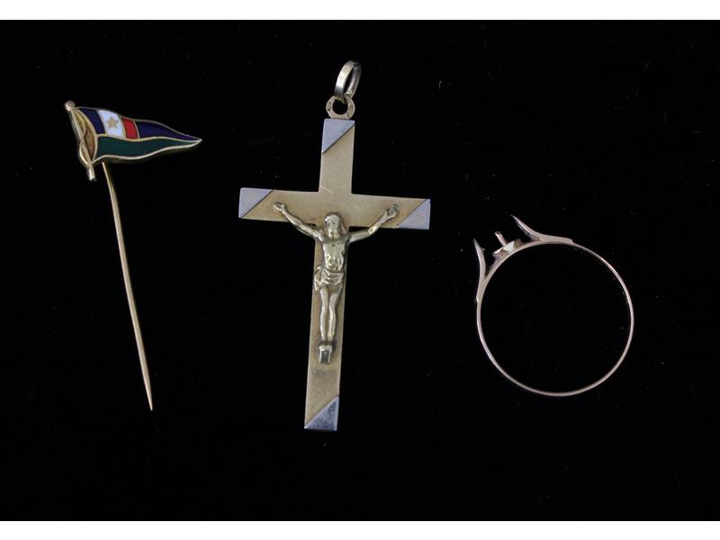 LOT D'OR 18K comprenant: