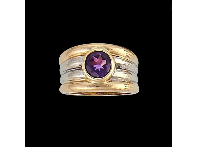 BAGUE type chevalière en or gris et jaune...