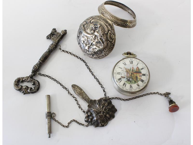 MONTRE oignon en argent, mouvement à coq...