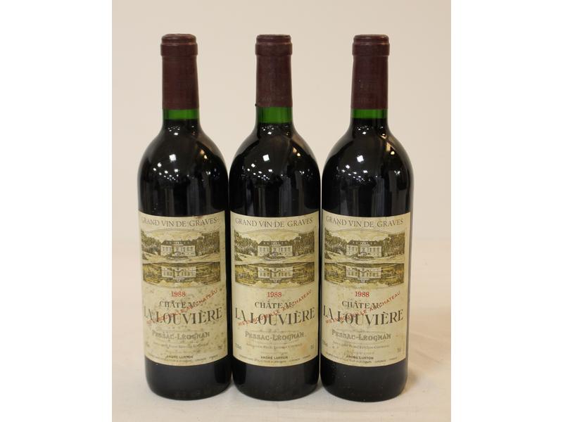 3 Blles CH. LA LOUVIÈRE Graves 1988