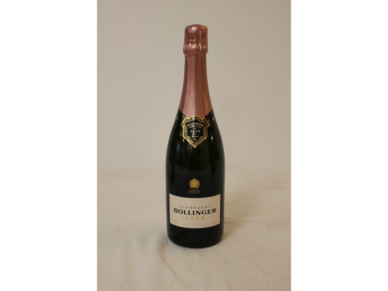 1 Blle Champagne BOLLINGER Brut Rosé
Présentation...