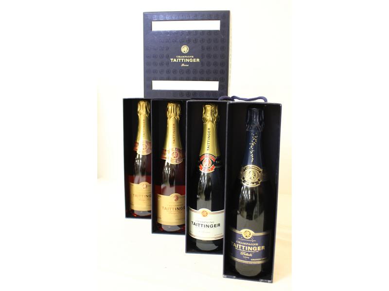 Coffret de 4 blles comprenant :
1 Blle Champagne...