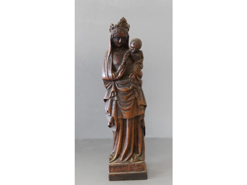 VIERGE À L'ENFANT en bois sculpté et tei...