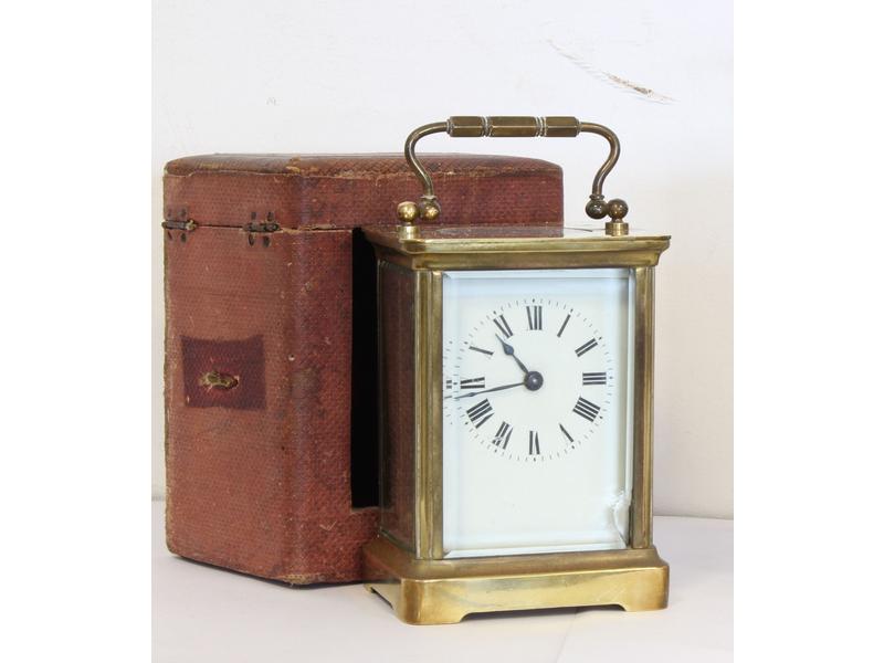 PENDULE cage dite "d'officier" en bronze...