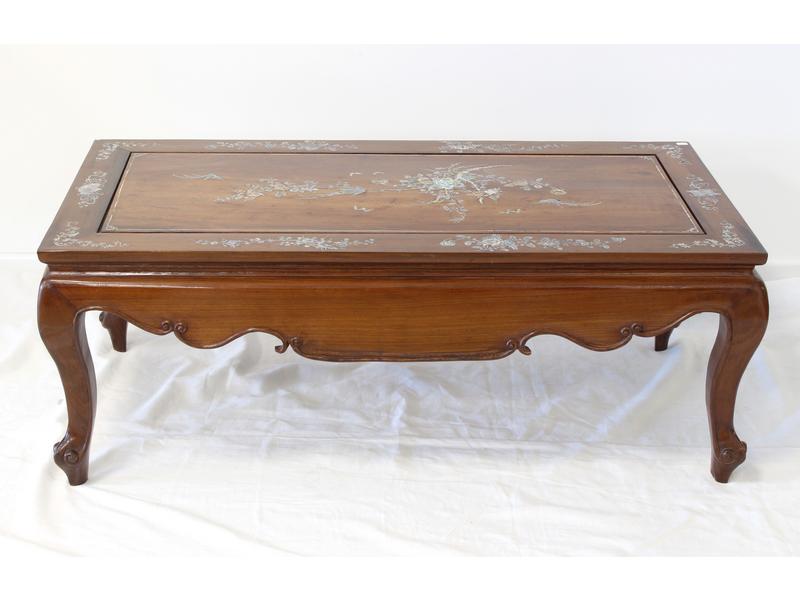 TABLE BASSE rectangulaire en bois exotique...
