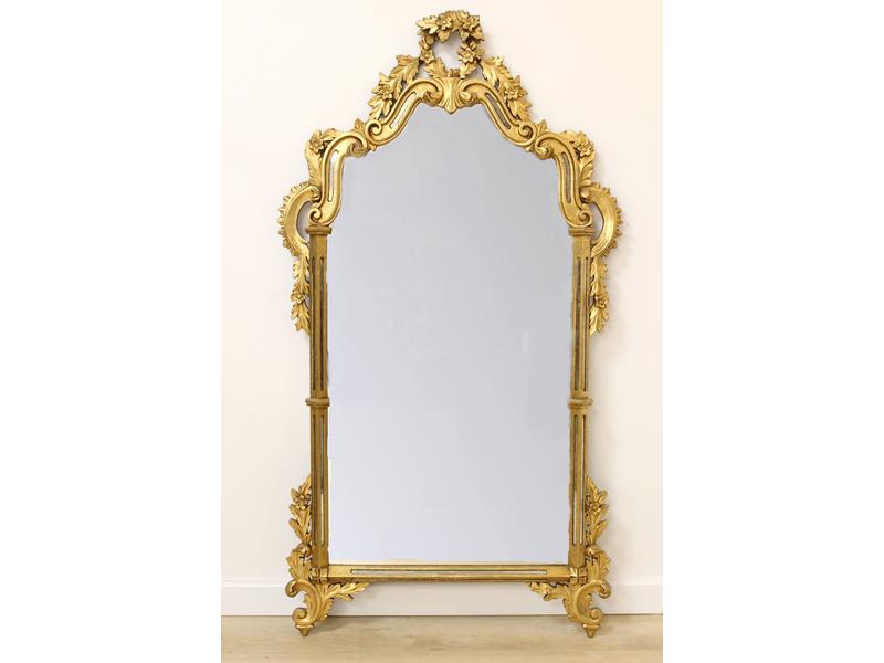 MIROIR rectangulaire à chapeau de gendarme...
