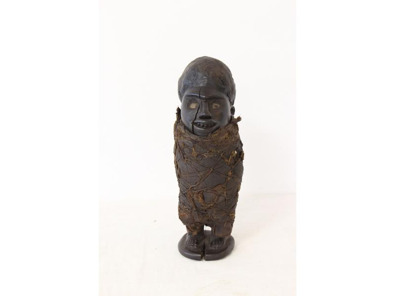 SATUETTE Kongo en bois sculpté emmailloté...
