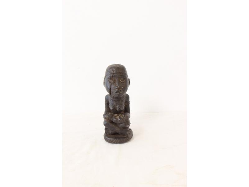 MATERNITE Kongo, en bois sculpté.