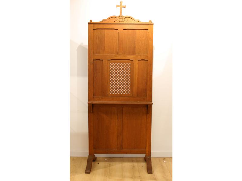 PANNEAU DE CONFESSIONAL en chêne clair.