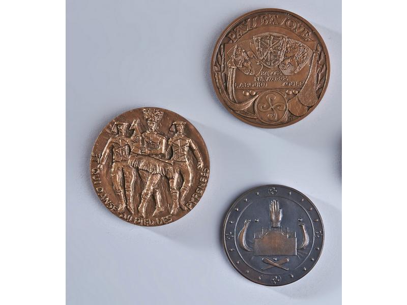 TROIS MEDAILLES en bronze sur le Pays ba...