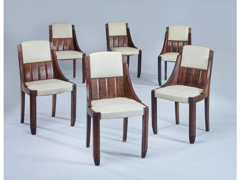 SUITE DE SIX CHAISES gondoles en placage...