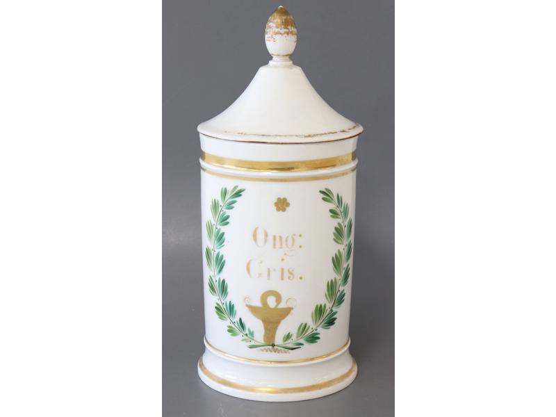 POT À PHARMACIE en porcelaine à filets or...