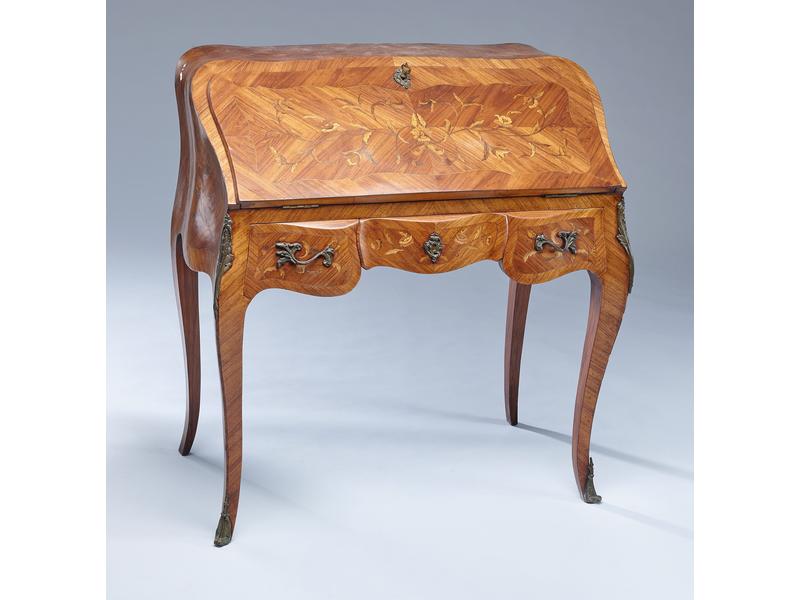 PETIT BUREAU de pente en bois de placage...