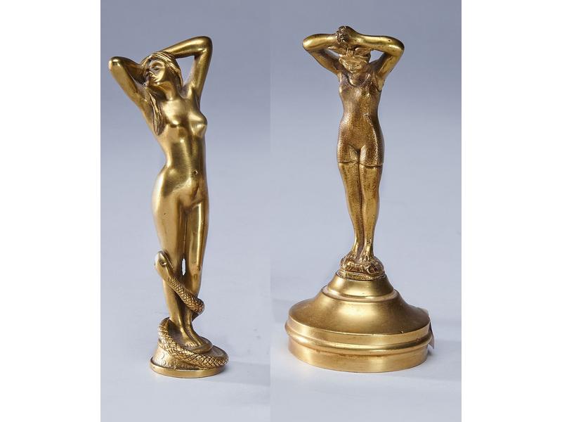 DEUX FIGURINES en bronze doré représentant...