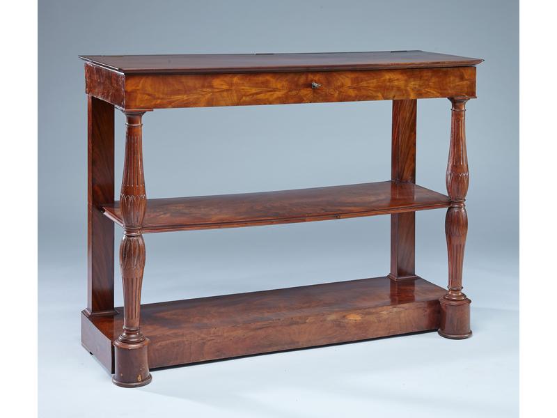 CONSOLE DESSERTE en acajou et placage d'acajou,...