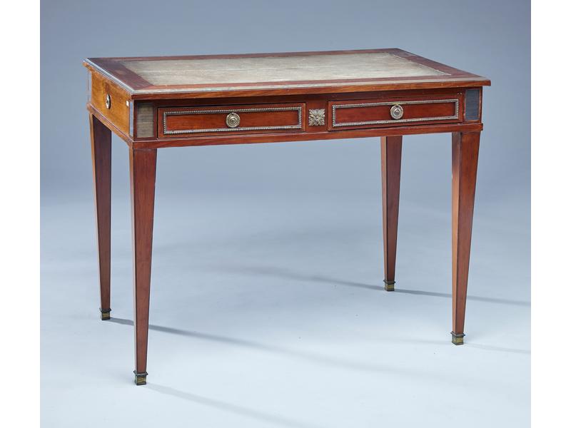 TABLE BUREAU rectangulaire en acajou et placage...